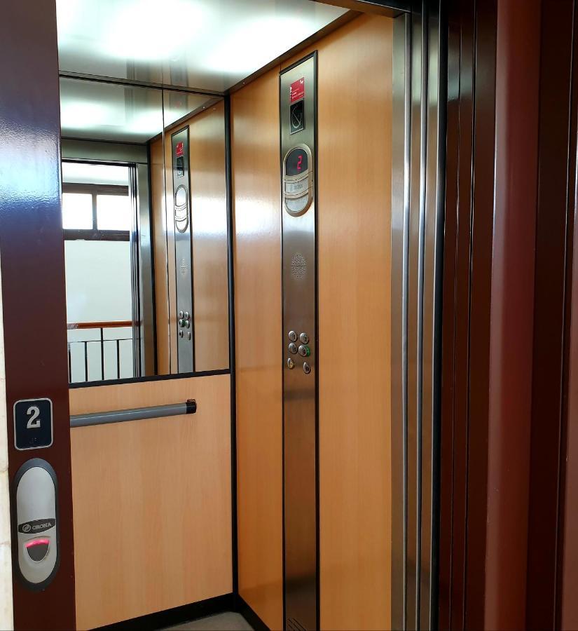 Sherryflat Neira - Parking Херес-де-ла-Фронтера Экстерьер фото